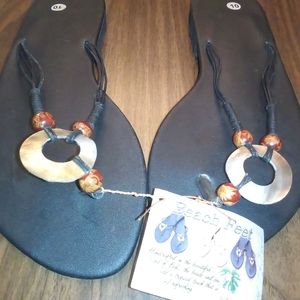 Beach Feet By Beachcombers